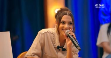 بطة على الكل حاطة.. كارمن سليمان تبدع فى أغنية أحمد سعد ببرنامج كاستنج