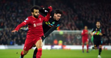 محمد صلاح في صراع سابق مع لاعب إنتر 