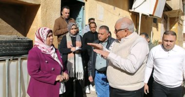 محافظ الوادى الجديد يوجه بتحرير مخالفة وتوقيع غرامة وإنذار بالغلق لأحد مخابز بالخارجة