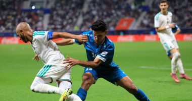 منتخبا الجزائر ضد العراق في قمة نارية