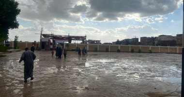 أمطار غزيرة بمحيط اللجان الانتخابية بالفيوم
