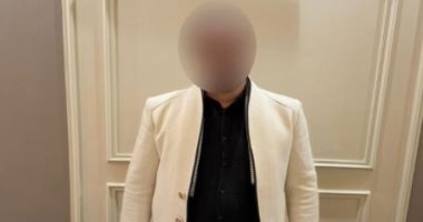 وزارة الداخلية: ضبط شخص يوزع كروت دعاية بمحيط لجان انتخابية فى المنيا