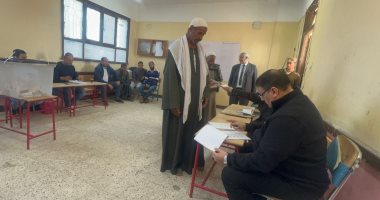 إقبال الناخبين على اللجان الانتخابية بالدائرة الثالثة بالفيوم