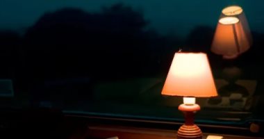 الاضاءة الخافتة