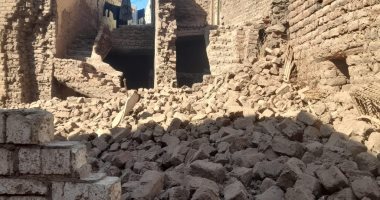 انهيار منزل من الطوب اللبن فى قنا دون إصابات