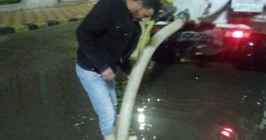 رفع مياه الأمطار بكفر الشيخ واستمرار إعلان حالة الطوارئ.. صور