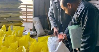 ضبط 170 طن سلع غذائية منتهية الصلاحية بحملات تموينية ببلبيس