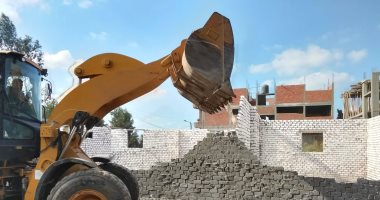 إزالة 6 حالات بناء مخالف على مساحة 1275 مترا خارج الحيز العمرانى بالمنصورة