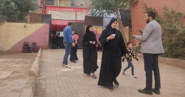 إقبال متزايد من الناخبين على لجان الهرم قبل دقائق من انتهاء الفترة الصباحية