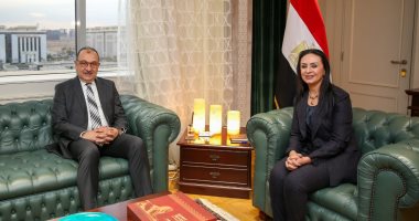 وزيرا قطاع الأعمال والتضامن الاجتماعى يبحثان التوسع بمشروعات صناعية توفر آلاف فرص العمل