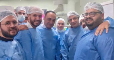 مستشفى التأمين الصحى تنجح فى إجراء 4 تدخلات دقيقة باستخدام منظار «SpyGlass»