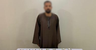 وزارة الداخلية تضبط شخصا يوزع أموالا بمحيط لجان صدفا