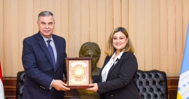 محافظ الإسكندرية يستقبل قنصل عام تركيا لبحث تعزيز التعاون المشترك بين الجانبين