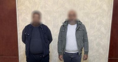 وزارة الداخلية تضبط شخصين يوزعان أموالا بمحيط لجان ملوى