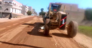 محافظ سوهاج: بدء رصف طريق صديق المنشاوى بطول 6 كيلو متر بمركز المنشاة