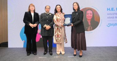 هيئة الأمم المتحدة للمرأة تكرم وزيرة التضامن كإحدى القيادات النسائية المصرية الملهمة