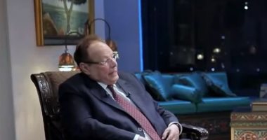 علي ناصر محمد يكشف جهود بناء علاقات جنوب اليمن مع دول الخليج رغم التوترات الداخلية