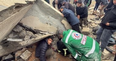 إسرائيل تواصل التصعيد العسكري في غزة.. اغتيال قيادي بارز في كتائب القسام.. حماس تؤكد رفضها لكل أشكال الانتداب على القطاع.. مصر تكثف إمدادات الشتاء للأشقاء .. ومقتل 10 أشخاص في هجوم على فعالية يهودية بأستراليا