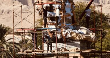 الأقصر تشهد رفع أحد تماثيل الملك أمنحتب الثالث بمعبد ملايين السنين بالبر الغربى غدا