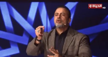 دولة التلاوة.. مصطفى حسنى للمتسابق عبدالله عبدالموجود: أخلاقك أخلاق قيادة