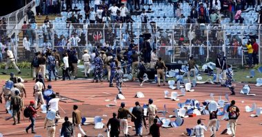 الجماهير الهندية تحطم ملعب سالت ليك بمدينة كولكاتا 