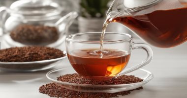 شاى فى الخمسينة.. فنجان يوميا يحميك من هشاشة العظام