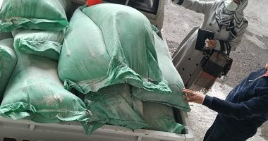 ضبط 30 شيكارة دقيق مدعم بدمياط قبل بيعها بالسوق السوداء