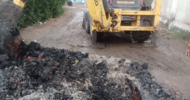 محافظ كفر الشيخ: رصف طريق الكورنيش بمصيف بلطيم وتبطين مصرف وصيانة خط مياه