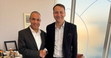 وزير الخارجية يلتقي نائب رئيس الوزراء ووزير خارجية بولندا