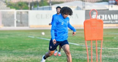 مروان عثمان يشارك فى تدريب سيراميكا بعد التعافى من الضامة استعدادا للأهلى