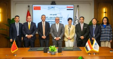 اقتصادية قناة السويس توقع عقد أكبر مجمع متكامل للغزل والنسيج بالقنطرة غرب الصناعية