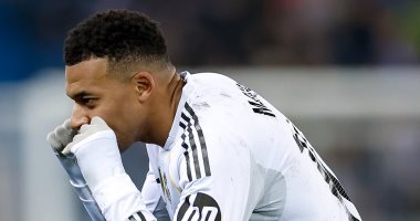 احتفال كيليان مبابي بهدفه أمام ألافيس