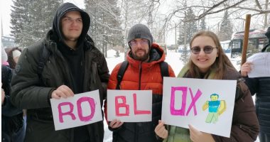 احتجاجات فى روسيا دفاعا عن منصة روبلوكس للألعاب.. ماذا يحدث؟