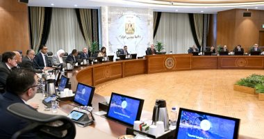 رئيس الوزراء لرجال الأعمال: ضاعفوا استثماراتكم.. الفرص واعدة فاغتنموها