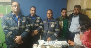 مسعف وسائق ببني سويف يعيدان 684 ألف جنيه عثرا عليها خلال التعامل مع حادث سير