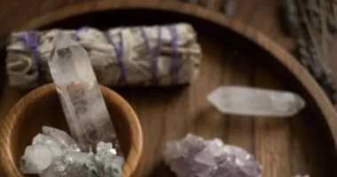 إيه الحجر الكريم المناسب لكل برج فى العام الجديد 2026؟