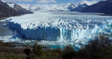 صور مبهرة لتساقط الجليد.. مناظر طبيعية لعام 2025