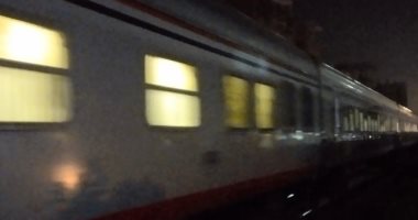 فتح الحركة على السكة الحديد بموقع سقوط حاويات