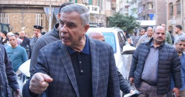 محافظ الإسكندرية يشدد على إزالة كافة الإشغالات ومراجعة تراخيص المحال