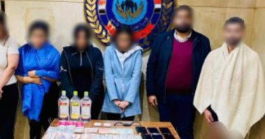 سقوط 3 سيدات ورجلين استغلوا التكنولوجيا الحديثة في أنشطة منافية للآداب