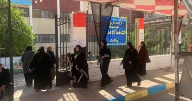 إقبال كبير من النساء على لجان انتخابات مجلس النواب بالإسماعيلية