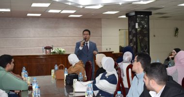 رئيس جامعة بنها للمعيدين الجدد: حريصون على بناء قدرات شباب الباحثين 