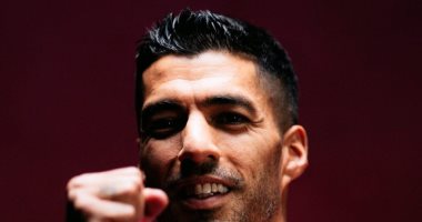 لويس سواريز بعد التوقيع الجديد