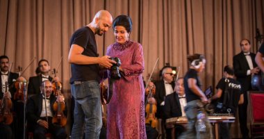 أحمد مراد ومنى زكي