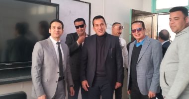 رئيس جهاز العاشر يتابع انتظام اللجان الانتخابية في اليوم الأول لجولة الإعادة