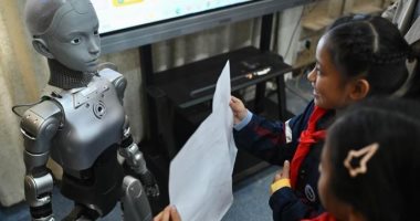 المدرس الروبوت.. الصين تبتكر أول معلم تقنى يشرح لطلاب الفصل