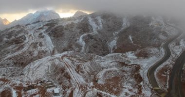 ثلوج كثيفة وتعليق دراسة.. تعرف على تفاصيل الطقس فى السعودية "صور"