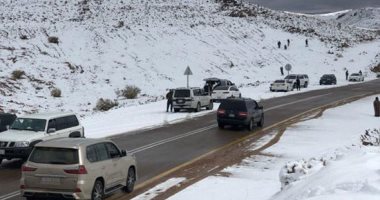 ثلوج تغطى السعودية.. الطبيعة ترسم لوحة شتوية ساحرة