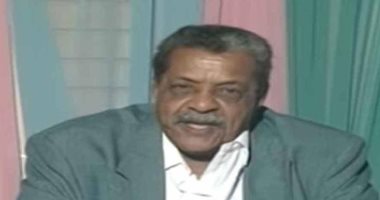 الكاتب والصحفى الكبير عبدالله أحمد عبدالله