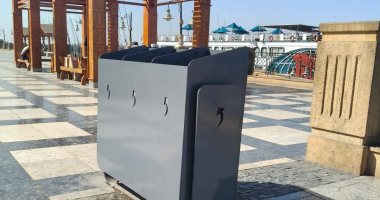 محافظ الأقصر يوجه بالبدء الفوري في طلاء حاويات كورنيش النيل وتجميل ساحة الكرنك.. صور